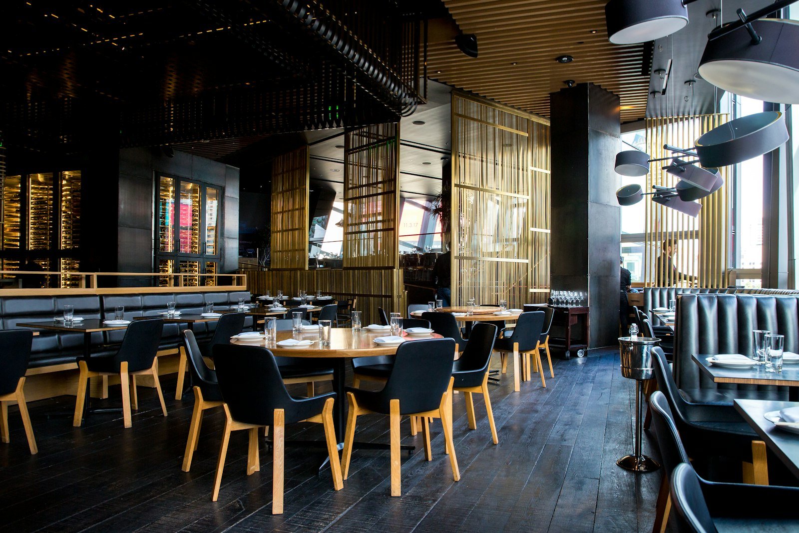 Restaurant and food service technology